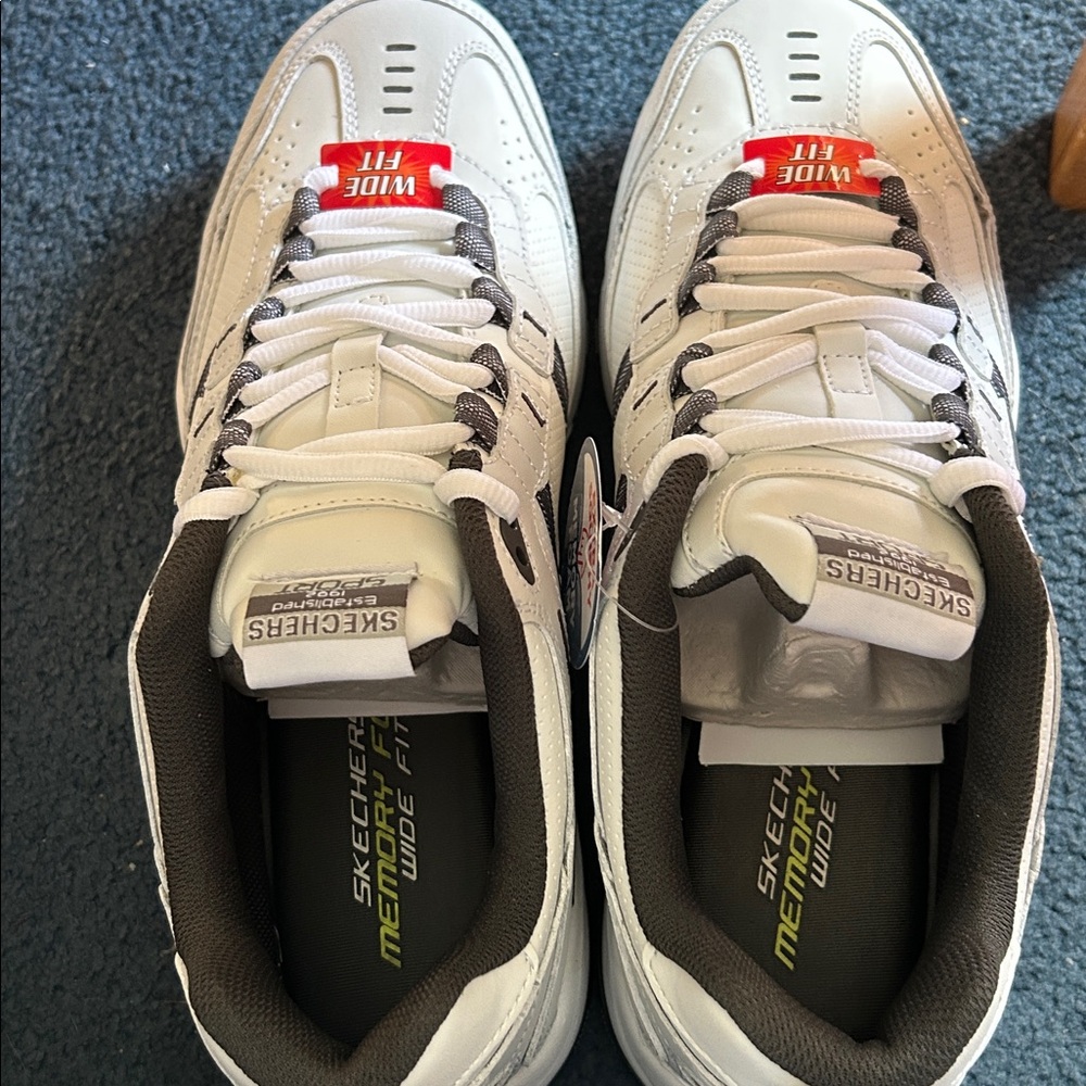 Skechers White and Black Athletic Shoes